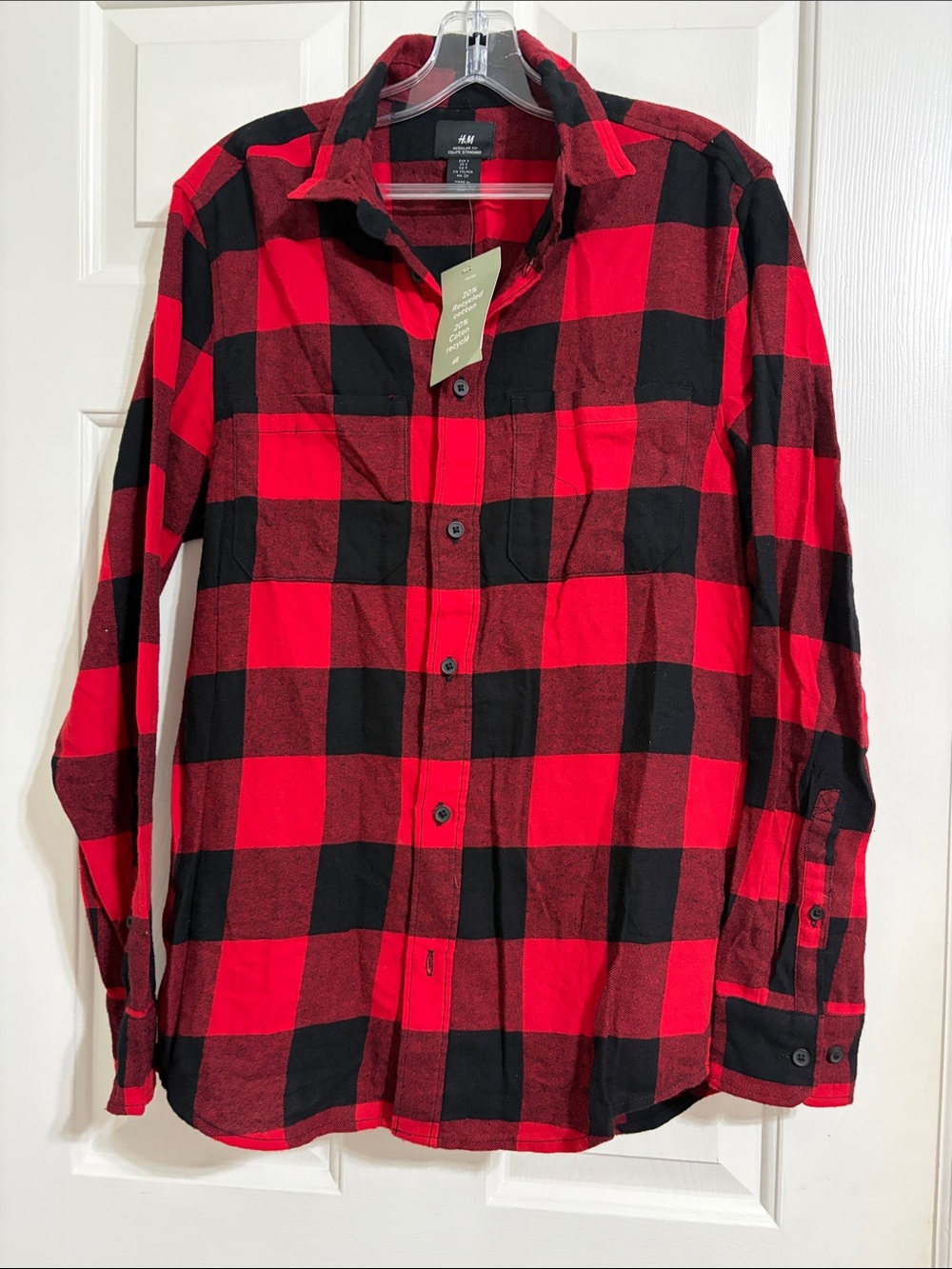 H&M Men’s Red and Black Buffalo Plaid Button-Down Shirt 100% Cotton